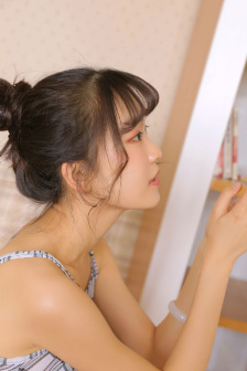 女生说疼男生越来越往里寨APP